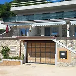 Castello 4*