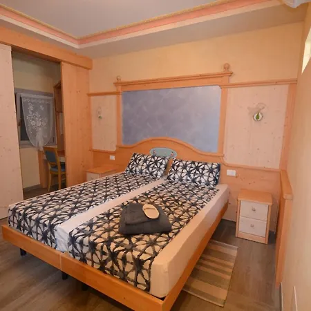 Hotel apartamentowy Castello Tignale
